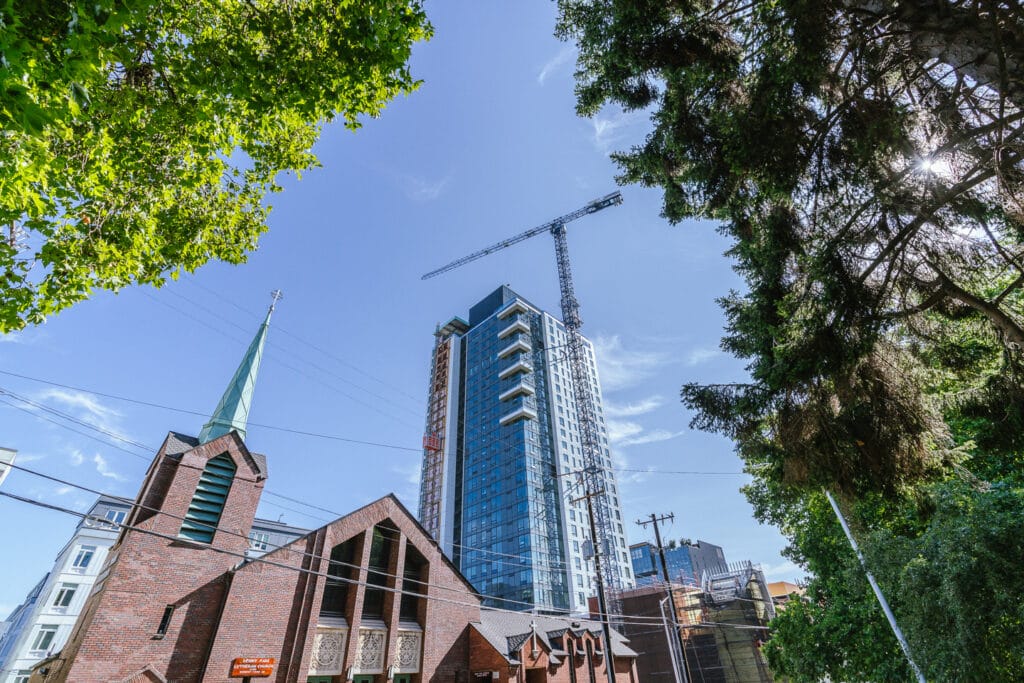 210 8th Waverly: Roofing & Waterproofing Project 01